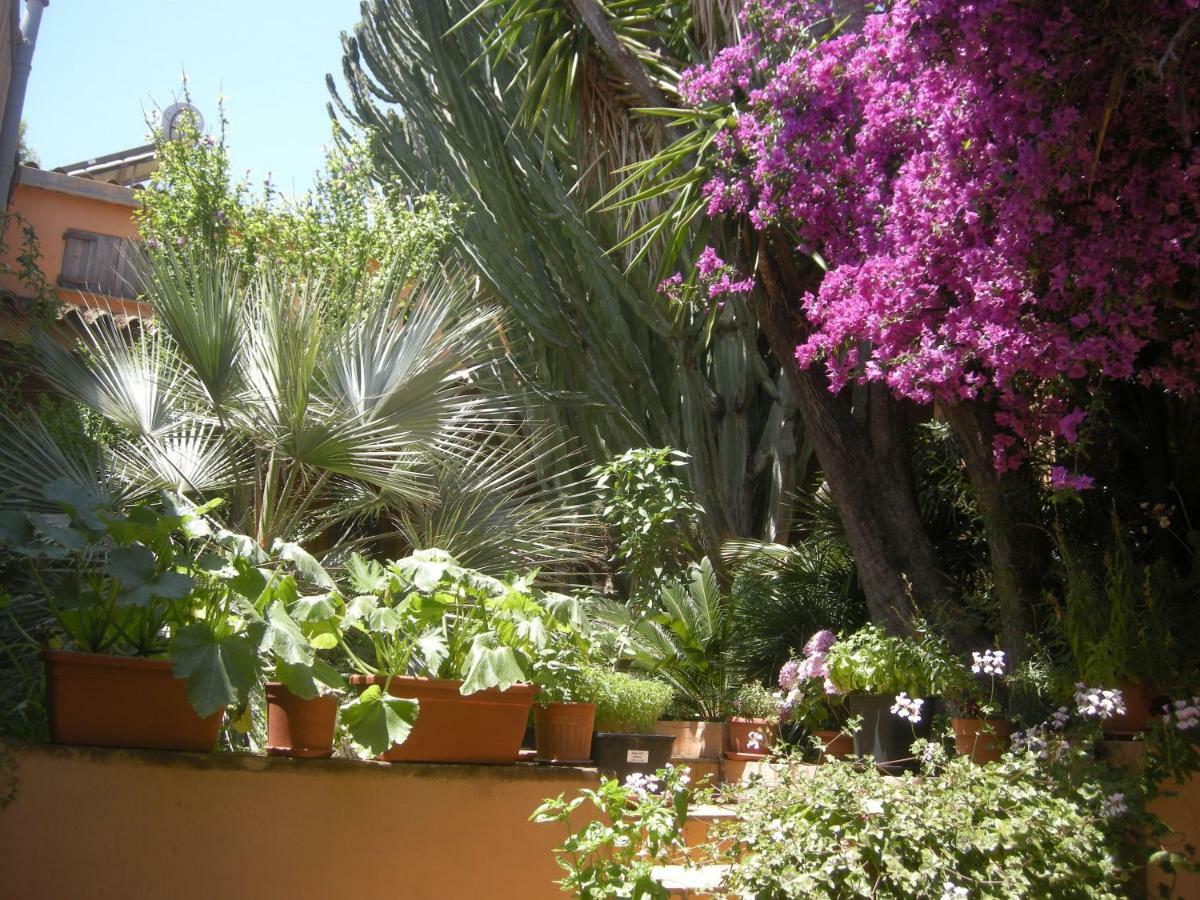 Via Dei Gerani B&B Sìnnai Extérieur photo